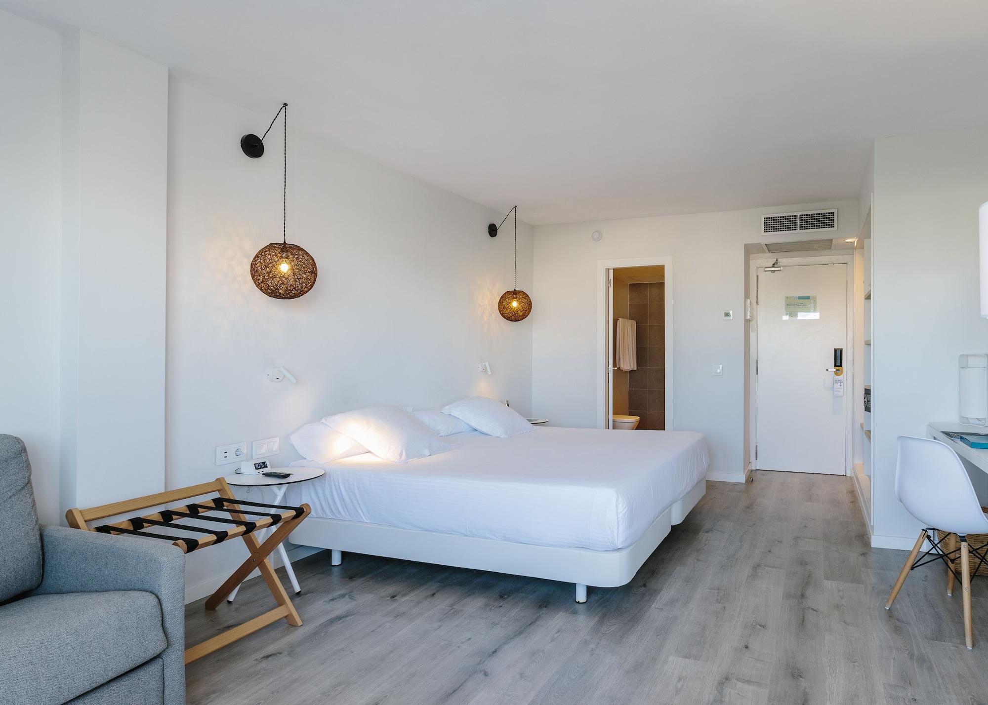Alua Soul Mallorca Resort (Adults Only) Кала д'Ор Екстер'єр фото